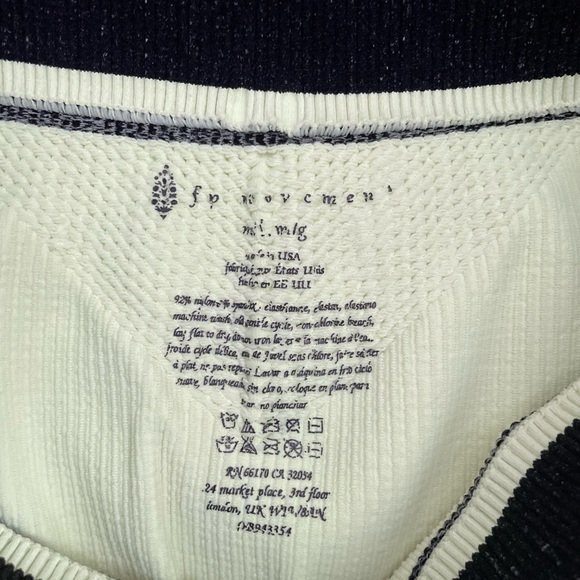 Free People Movement Shorts Size M/L - Picture 3 of 3